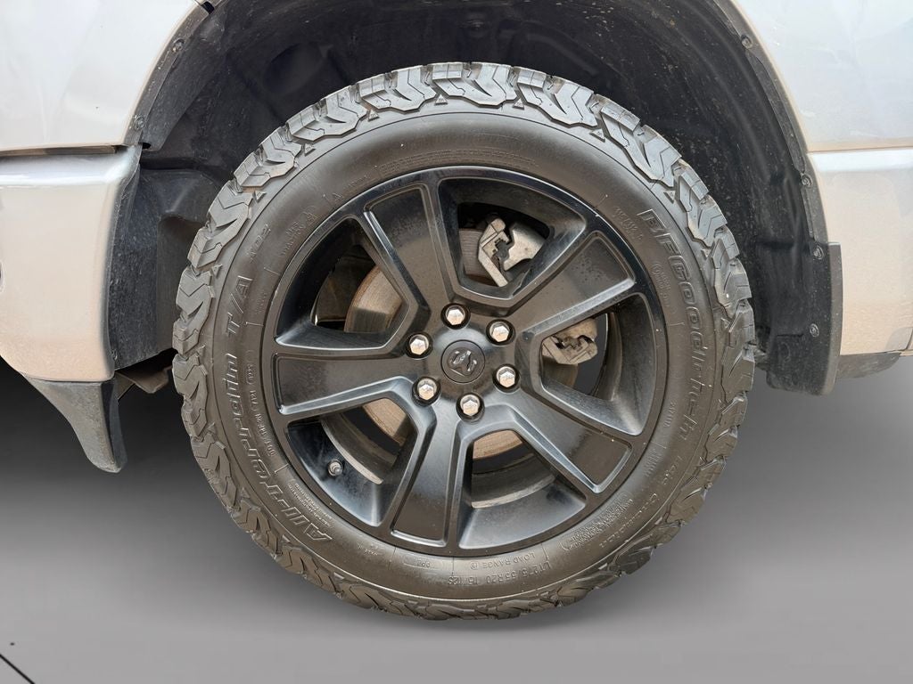 2022 RAM 1500 Big Horn Quad Cab 4x4 6'4' Box