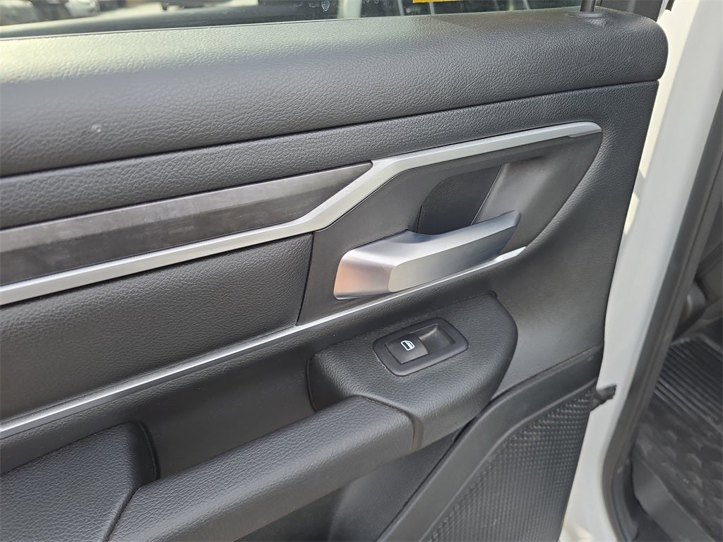 2021 RAM 1500 Big Horn Quad Cab 4x4 6'4' Box