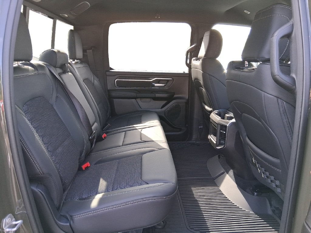 2027 RAM Ram 1500 RAM 1500 BIG HORN CREW CAB 4X4 5'7' BOX