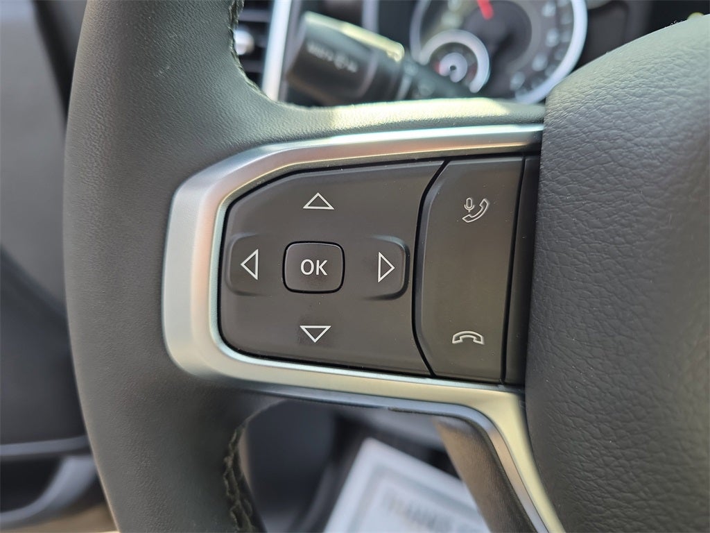 2025 RAM Ram 1500 RAM 1500 BIG HORN CREW CAB 4X4 5'7' BOX