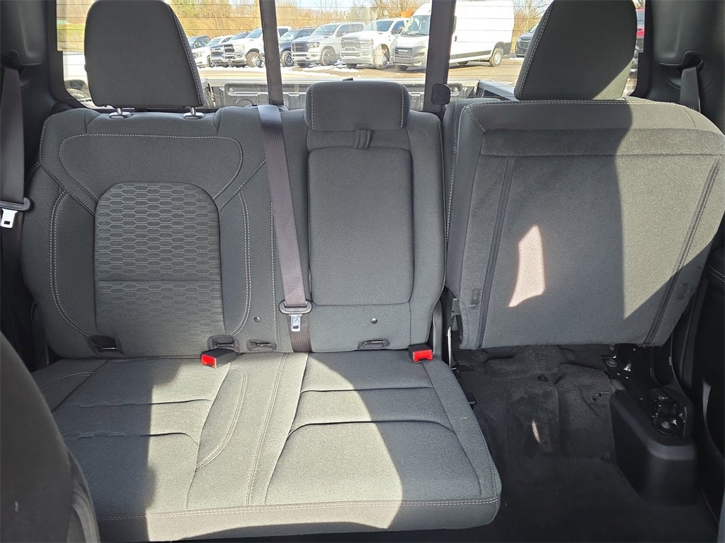 2025 RAM Ram 1500 RAM 1500 BIG HORN CREW CAB 4X4 5'7' BOX