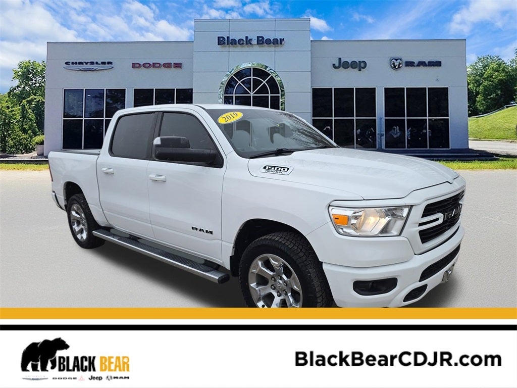 2019 RAM 1500 Big Horn/Lone Star Crew Cab 4x4 5'7' Box