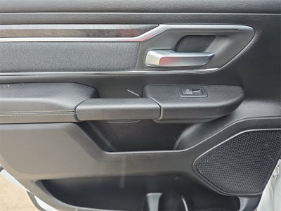 2019 RAM 1500 Big Horn/Lone Star Crew Cab 4x4 5'7' Box