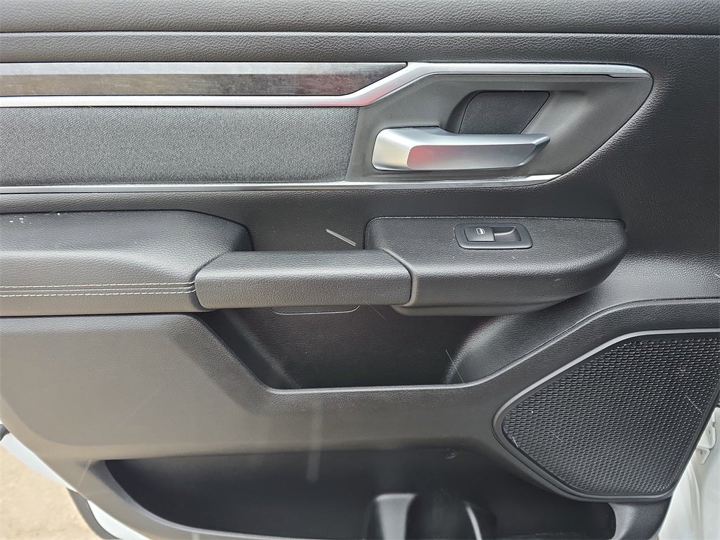 2019 RAM 1500 Big Horn/Lone Star Crew Cab 4x4 5'7' Box