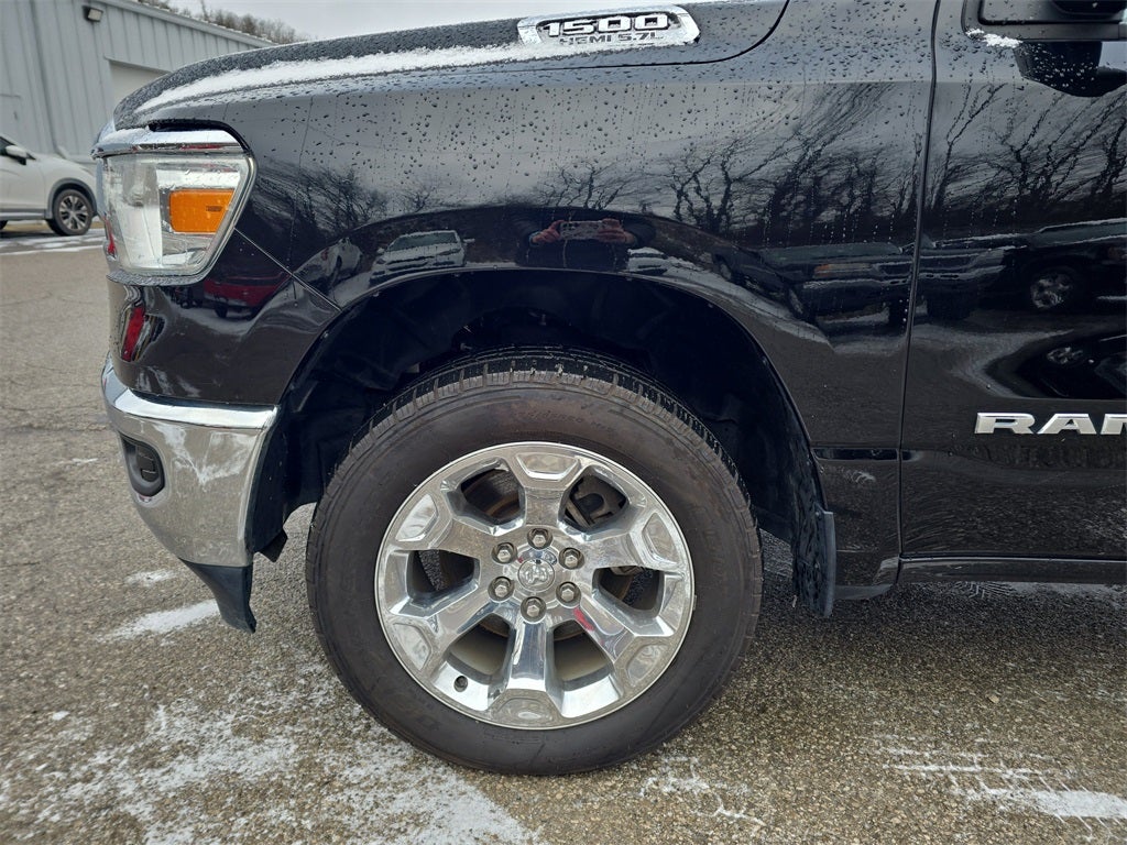 2022 RAM 1500 Big Horn Crew Cab 4x4 5'7' Box