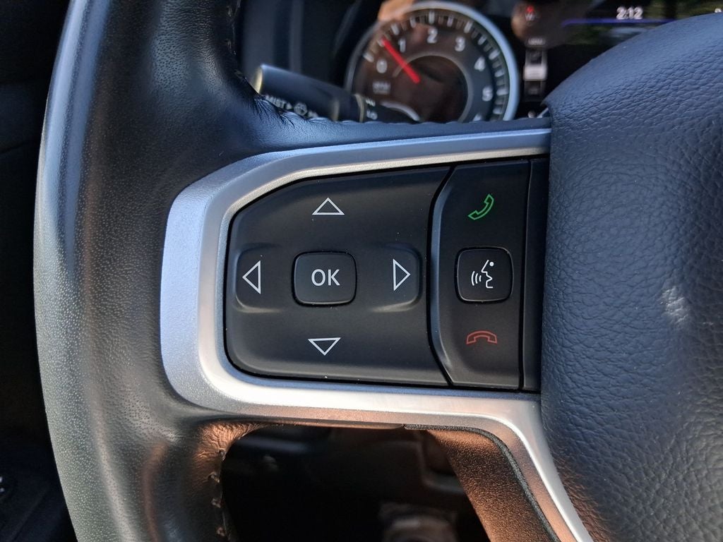 2023 RAM 1500 Big Horn Crew Cab 4x4 5'7' Box
