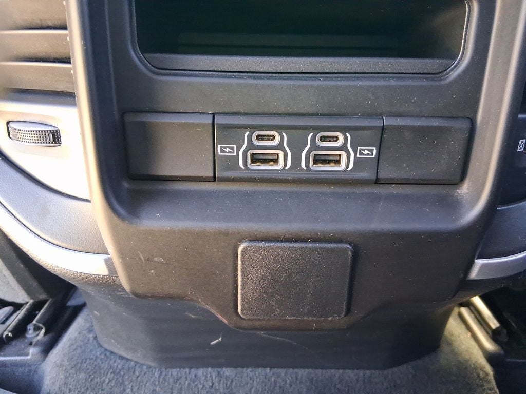 2023 RAM 1500 Big Horn Crew Cab 4x4 5'7' Box