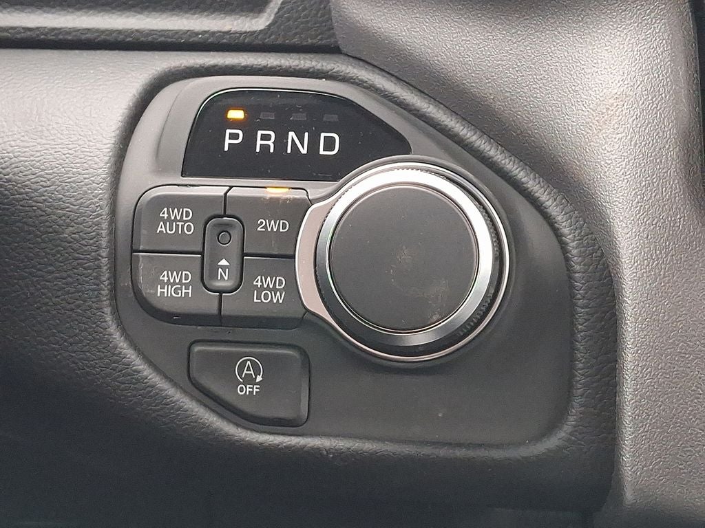 2026 RAM 1500 Big Horn Crew Cab 4x4 5'7' Box