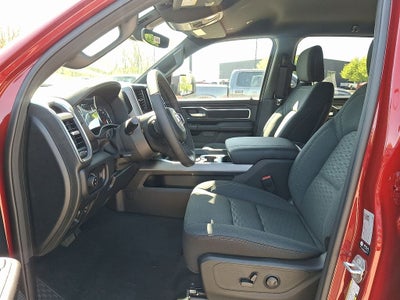 2026 RAM 1500 Big Horn Crew Cab 4x4 5'7' Box
