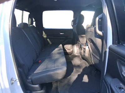 2027 RAM Ram 1500 RAM 1500 EXPRESS CREW CAB 4X4 5'7' BOX