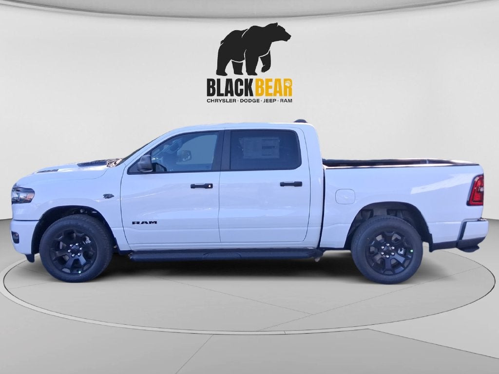 2027 RAM Ram 1500 RAM 1500 EXPRESS CREW CAB 4X4 5'7' BOX