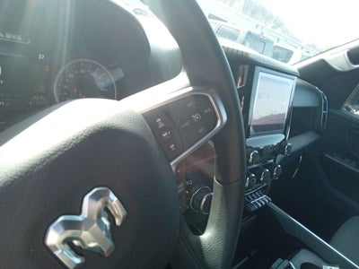 2026 RAM Ram 1500 RAM 1500 EXPRESS CREW CAB 4X4 5'7' BOX