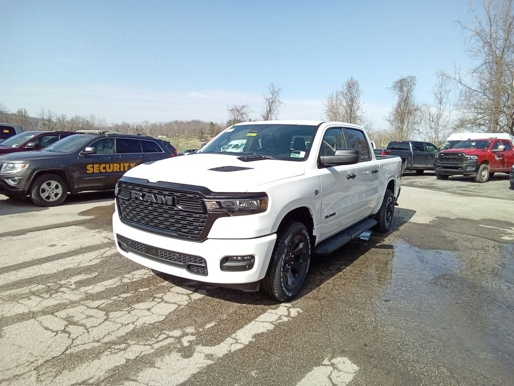 2026 RAM Ram 1500 RAM 1500 EXPRESS CREW CAB 4X4 5'7' BOX