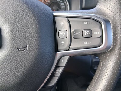 2027 RAM Ram 1500 RAM 1500 WARLOCK CREW CAB 4X4 5'7' BOX