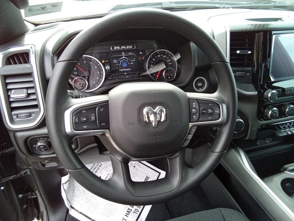 2026 RAM Ram 1500 RAM 1500 EXPRESS CREW CAB 4X4 5'7' BOX