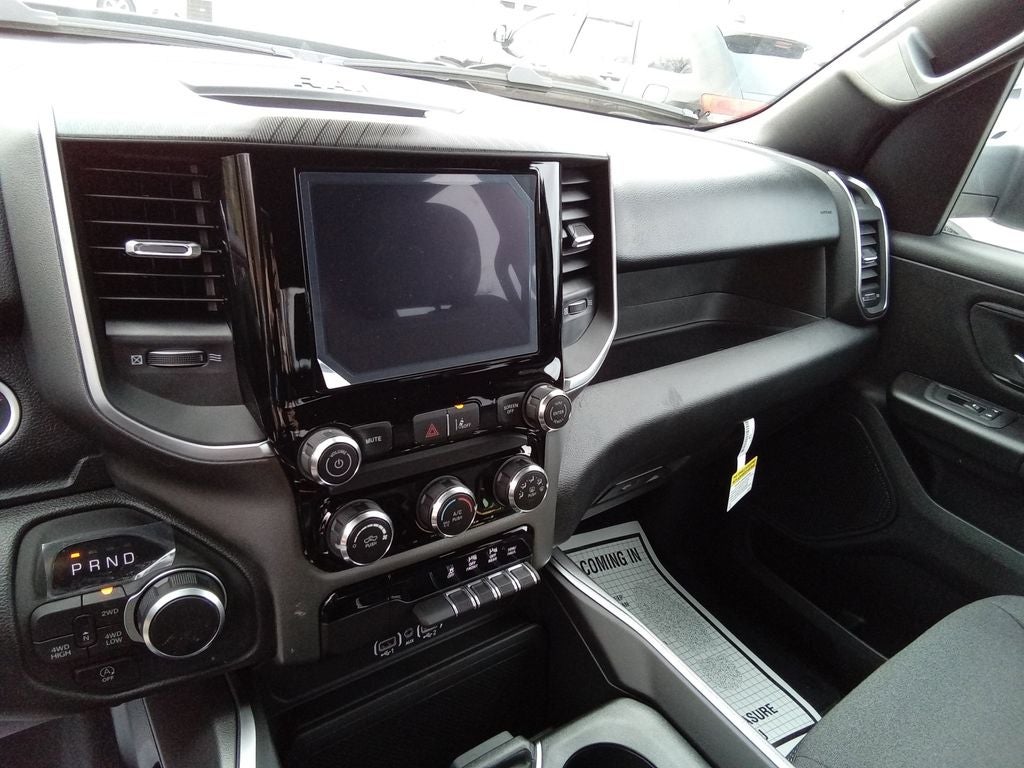 2026 RAM Ram 1500 RAM 1500 EXPRESS CREW CAB 4X4 5'7' BOX