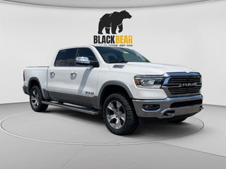 2020 RAM 1500 Laramie Crew Cab 4x4 5'7' Box
