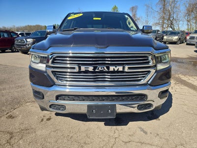 2020 RAM 1500 Laramie Crew Cab 4x4 5'7' Box