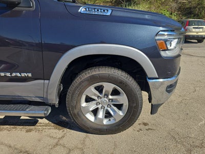 2020 RAM 1500 Laramie Crew Cab 4x4 5'7' Box