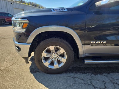 2020 RAM 1500 Laramie Crew Cab 4x4 5'7' Box