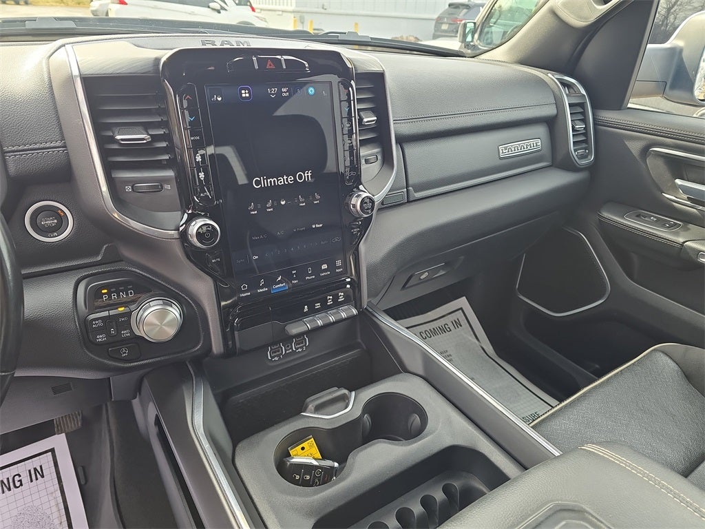 2023 RAM 1500 Laramie Crew Cab 4x4 5'7' Box
