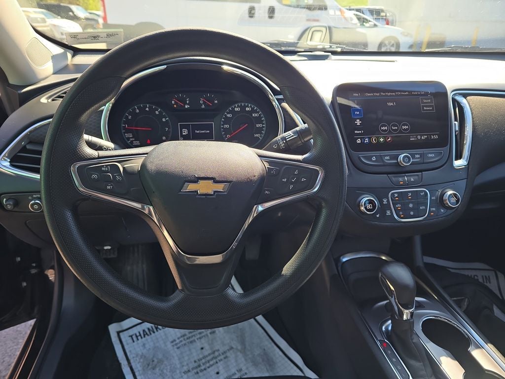 2021 Chevrolet Malibu FWD LT