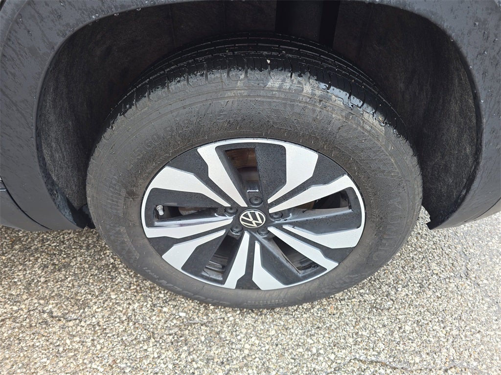 2024 Volkswagen Atlas Cross Sport 2.0T SE