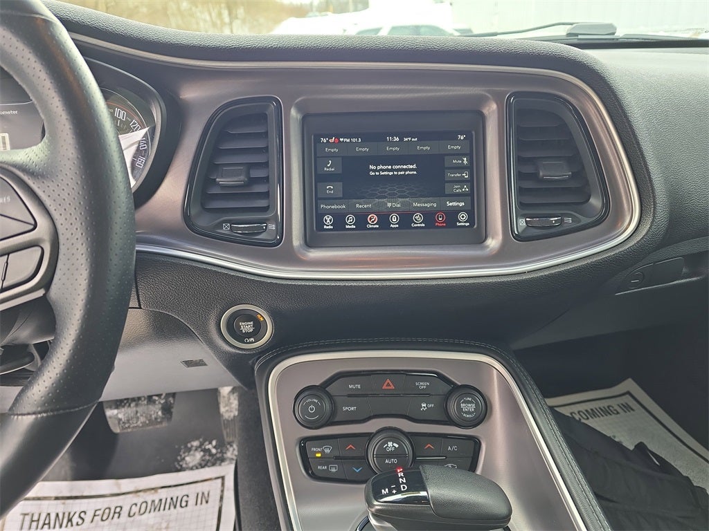 2022 Dodge Challenger SXT AWD