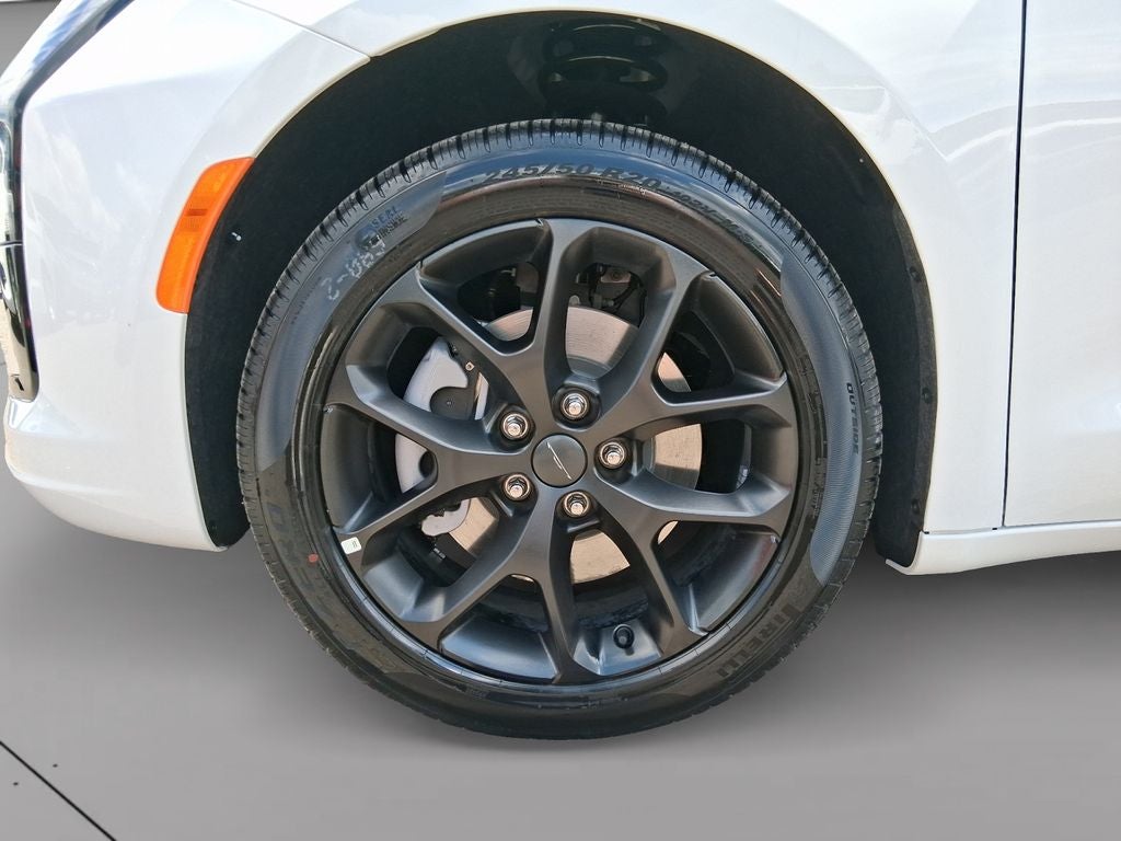 2027 Chrysler Pacifica PACIFICA SELECT AWD