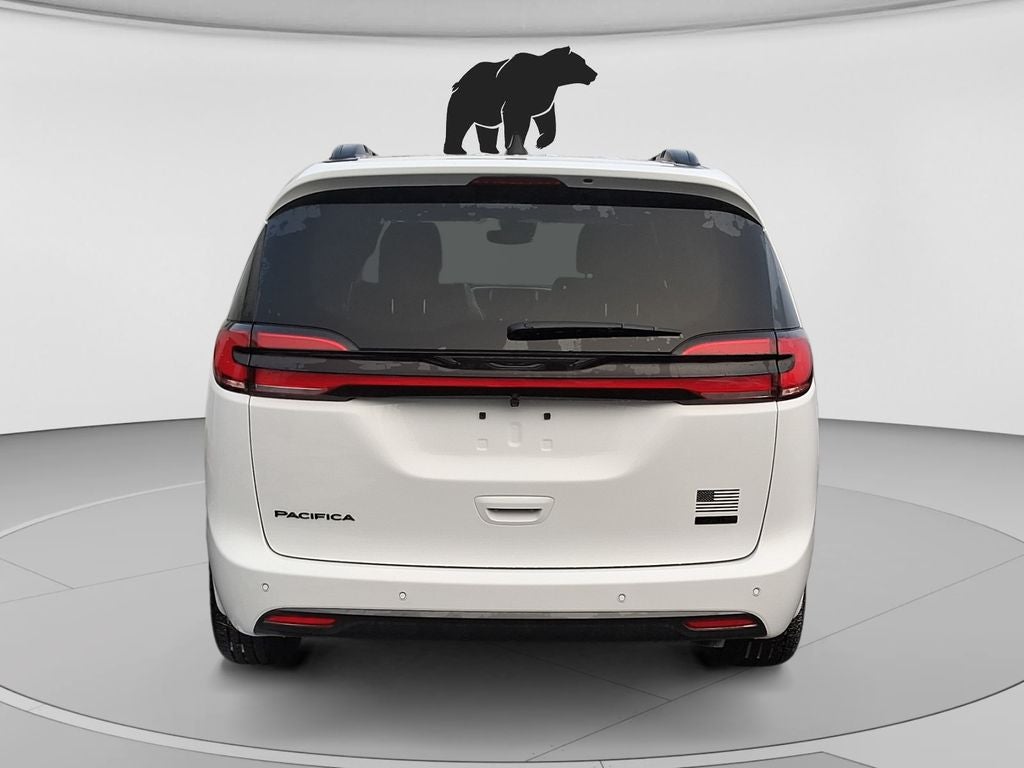 2027 Chrysler Pacifica PACIFICA SELECT AWD