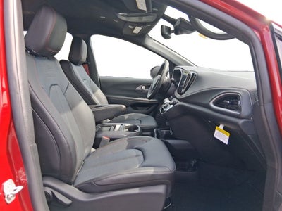 2027 Chrysler Pacifica PACIFICA SELECT AWD