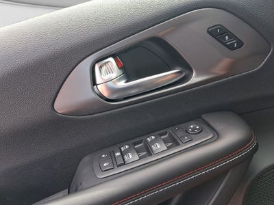 2027 Chrysler Pacifica PACIFICA SELECT AWD