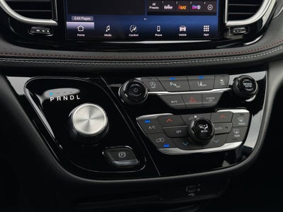 2027 Chrysler Pacifica PACIFICA SELECT AWD