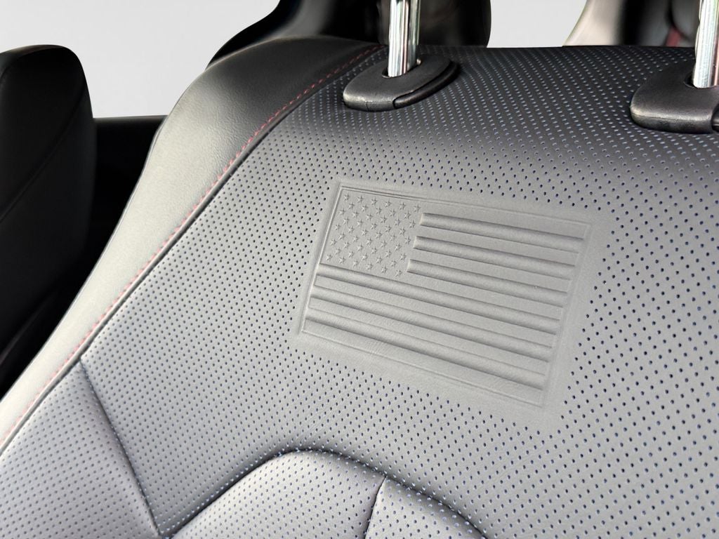 2027 Chrysler Pacifica PACIFICA SELECT AWD