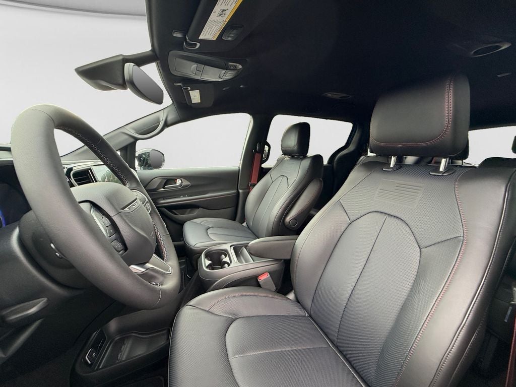 2027 Chrysler Pacifica PACIFICA SELECT AWD