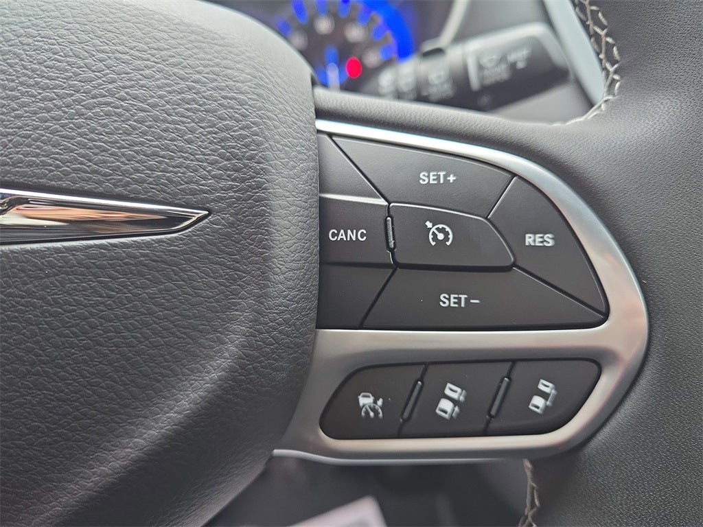 2026 Chrysler Pacifica PACIFICA SELECT AWD