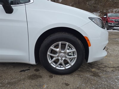 2026 Chrysler Pacifica PACIFICA SELECT AWD