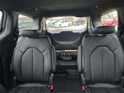 2026 Chrysler Pacifica PACIFICA SELECT AWD