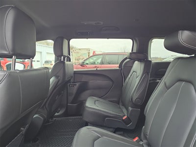 2026 Chrysler Pacifica PACIFICA SELECT AWD