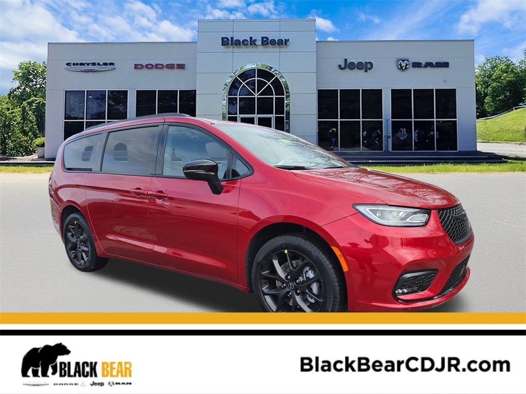 2026 Chrysler Pacifica PACIFICA SELECT AWD