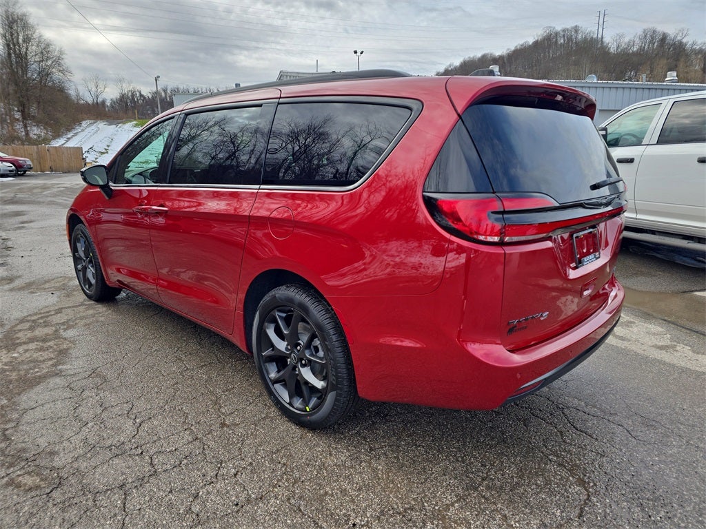 2026 Chrysler Pacifica PACIFICA SELECT AWD