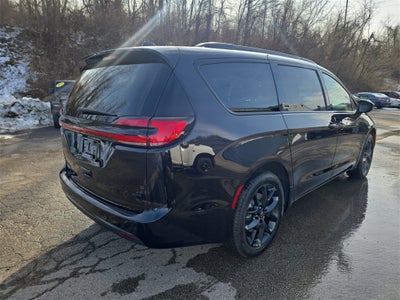 2026 Chrysler Pacifica PACIFICA SELECT AWD