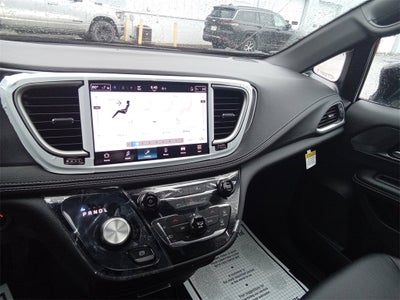 2026 Chrysler Pacifica PACIFICA SELECT AWD