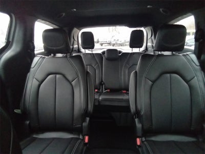 2026 Chrysler Pacifica PACIFICA SELECT AWD