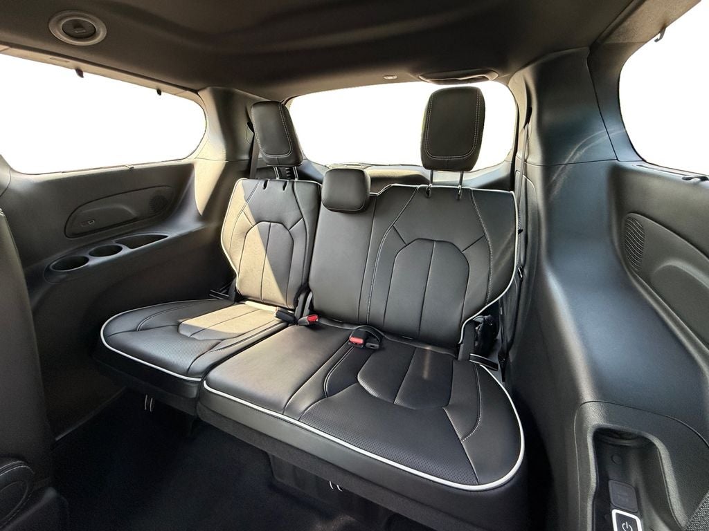 2027 Chrysler Pacifica PACIFICA LIMITED AWD