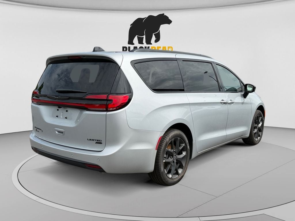 2026 Chrysler Pacifica PACIFICA LIMITED AWD