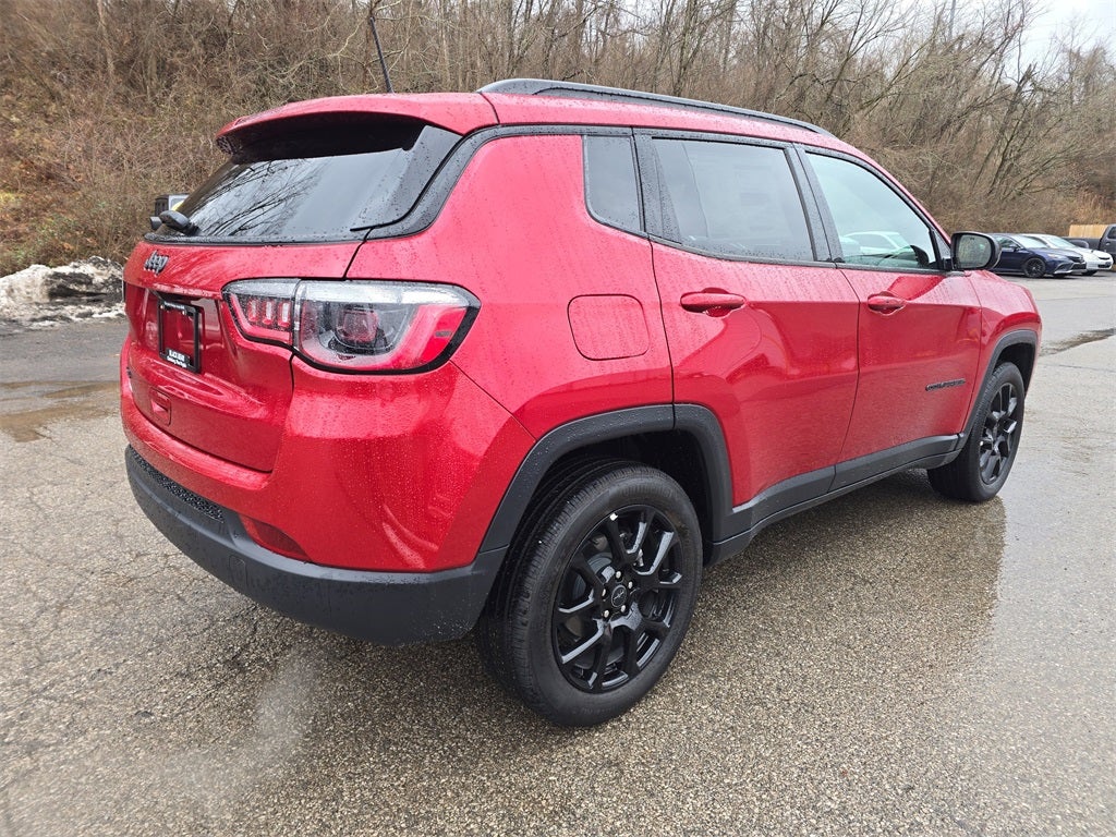 2025 Jeep Compass COMPASS LATITUDE 4X4