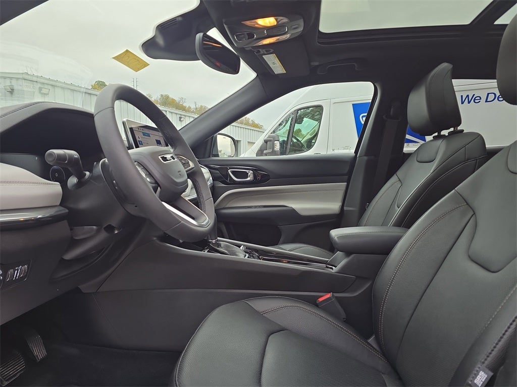 2024 Jeep Compass COMPASS LIMITED 4X4