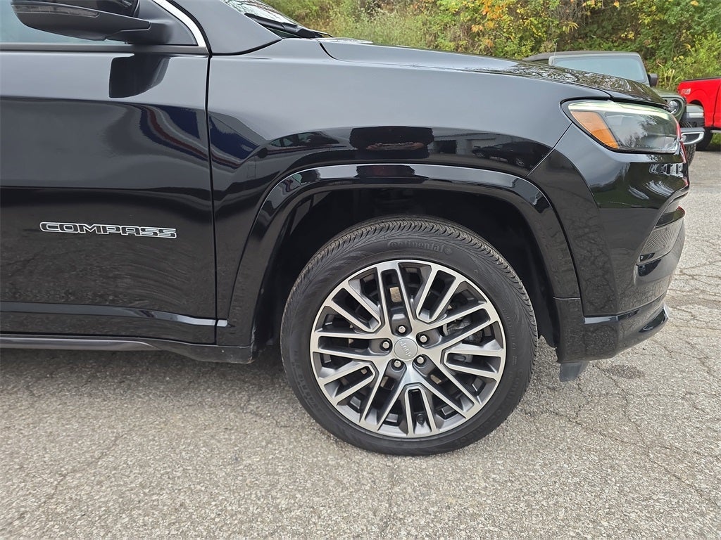 2024 Jeep Compass COMPASS LIMITED 4X4