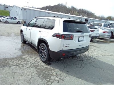 2026 Jeep Cherokee CHEROKEE LAREDO 4X4